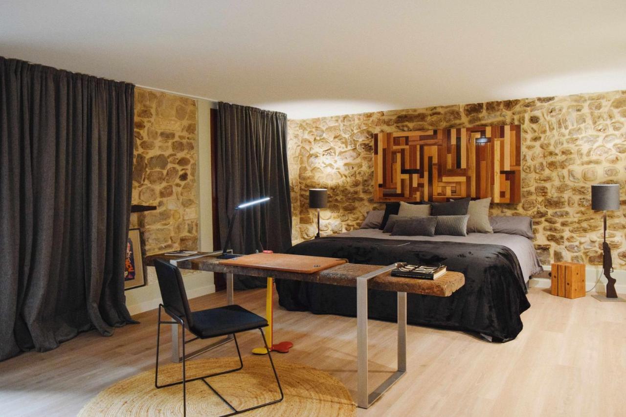 Keldomenech Bed&Art Luxury Apartment For Art Lover Besalu Exterior photo