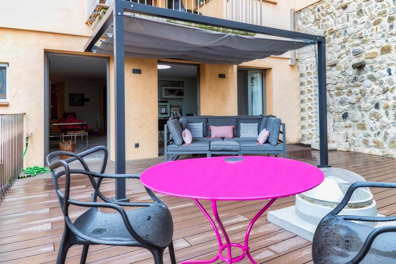 Keldomenech Bed&Art Luxury Apartment For Art Lover Besalu Exterior photo